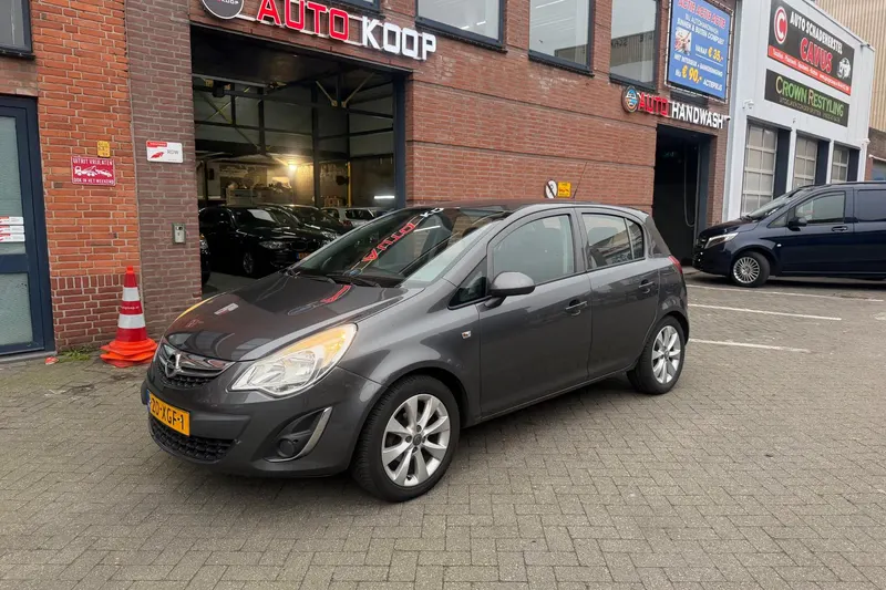 Opel Corsa (2012)