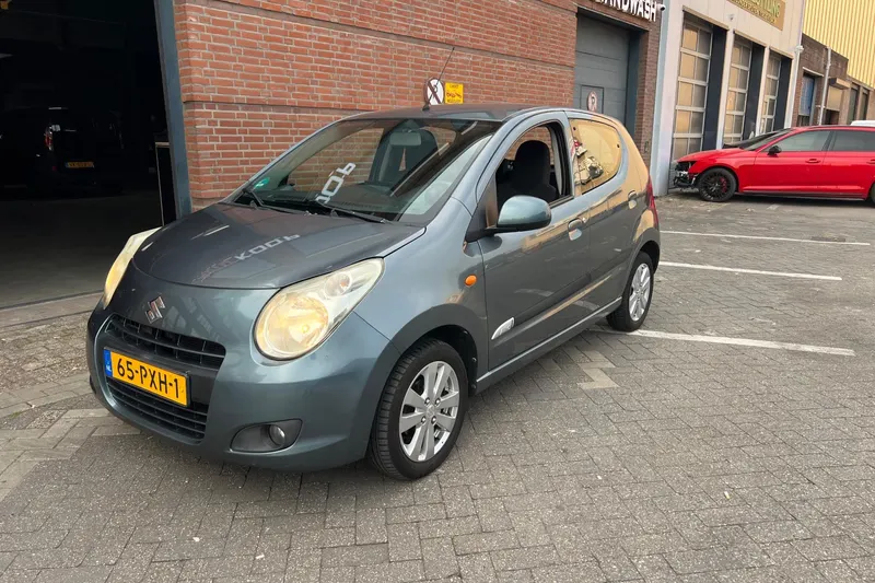 Suzuki Alto (2011)