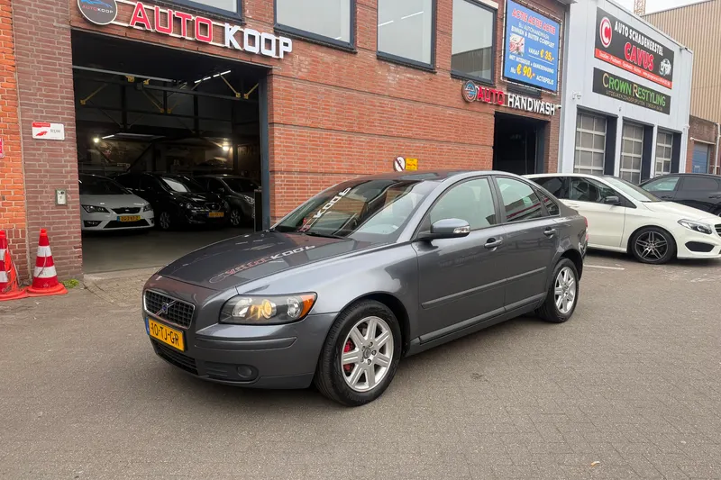 Volvo S40 (2006)