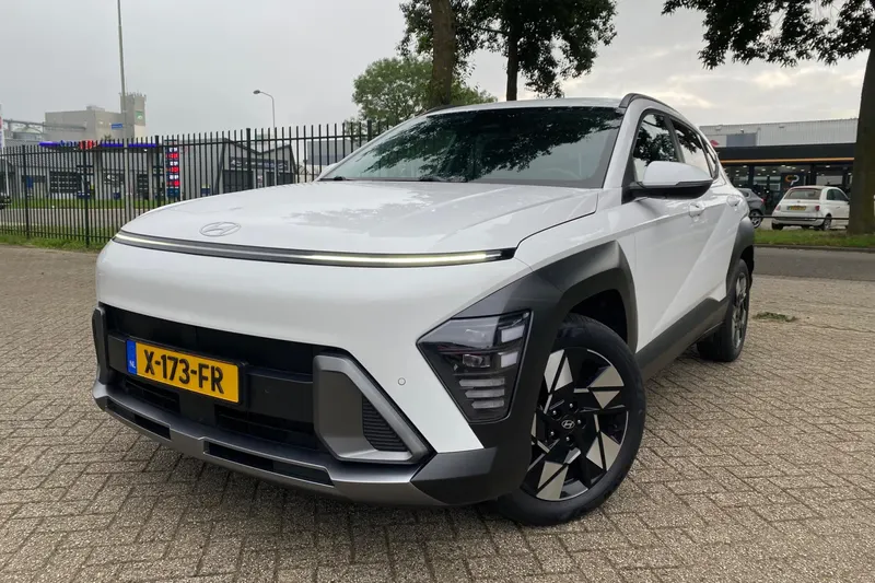 Hyundai Kona (2023)