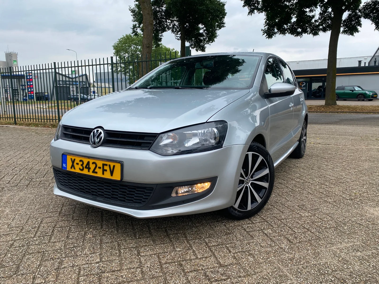 Volkswagen Polo (2013) — foto 1