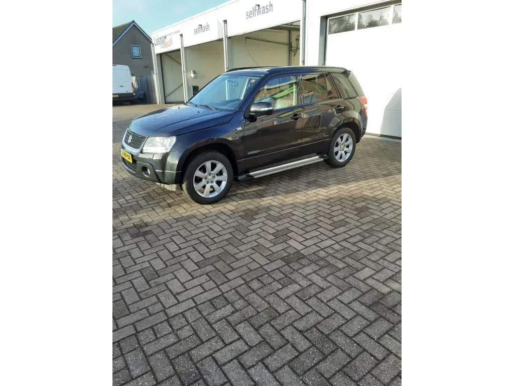 Suzuki Grand Vitara (2008) — foto 1