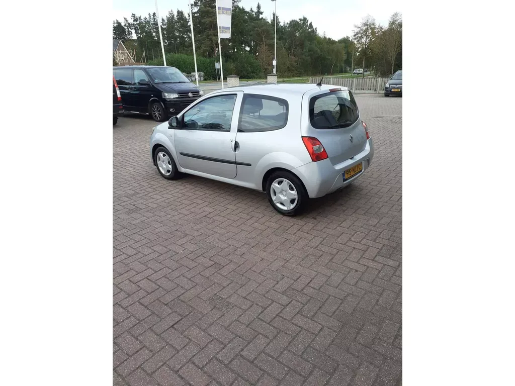 Renault Twingo (2010) — foto 1