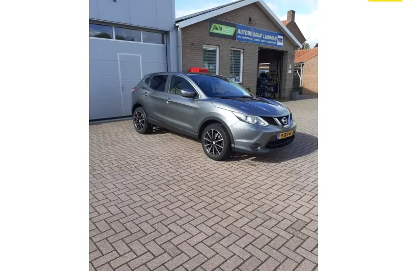 Nissan Qashqai (2015)