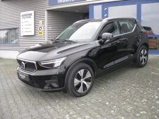 Volvo XC40 (2022) — foto 1