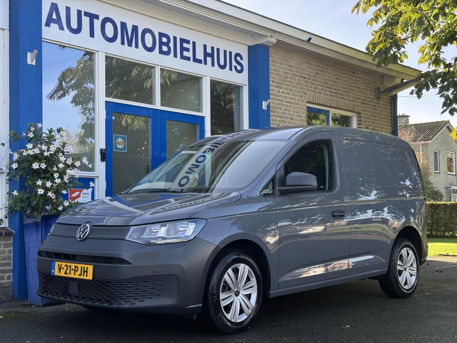 Volkswagen Caddy (2021) — foto 1