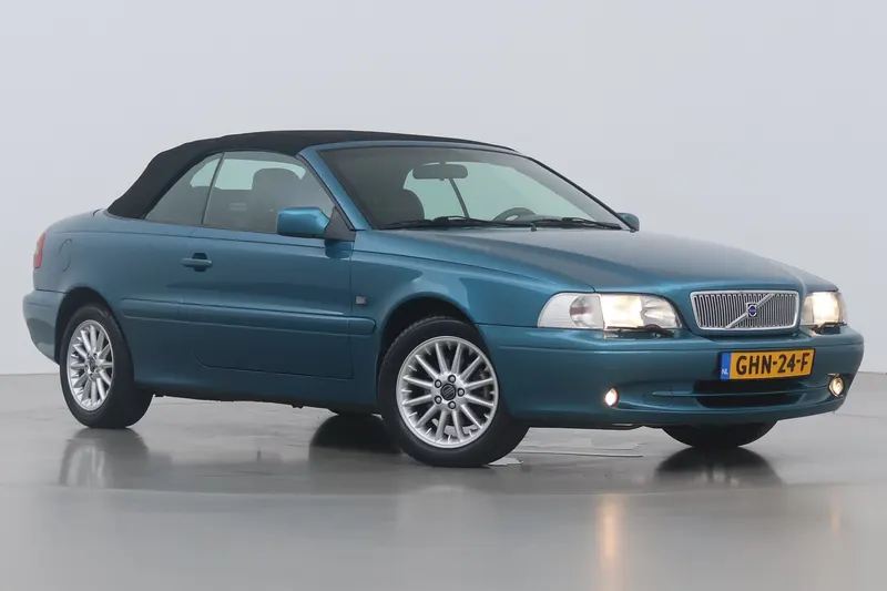 Volvo C70 (2000)