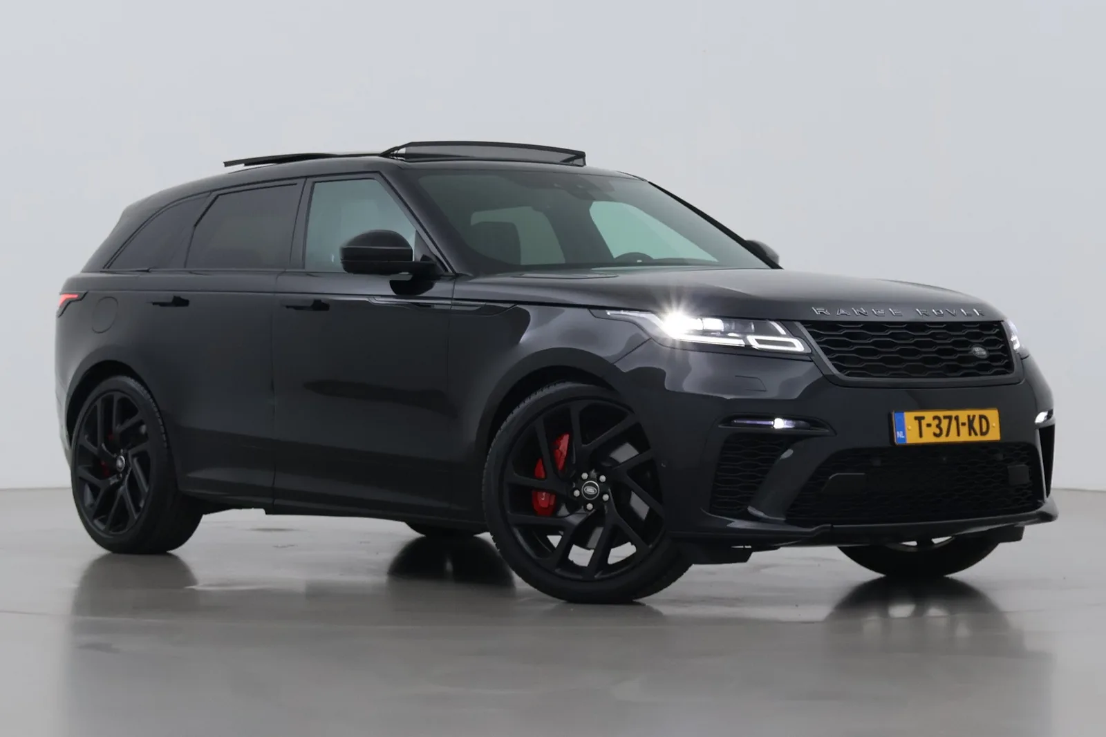 Land Rover Range Rover Velar (2020) — foto 1
