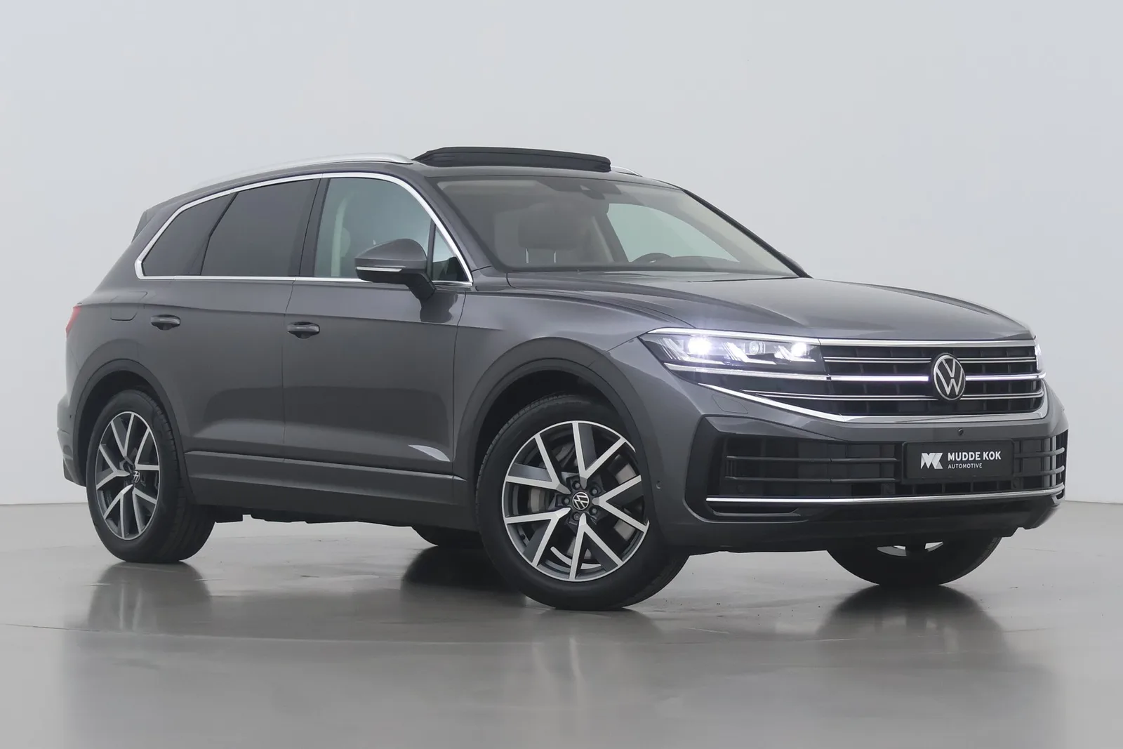Volkswagen Touareg (2025) — foto 1