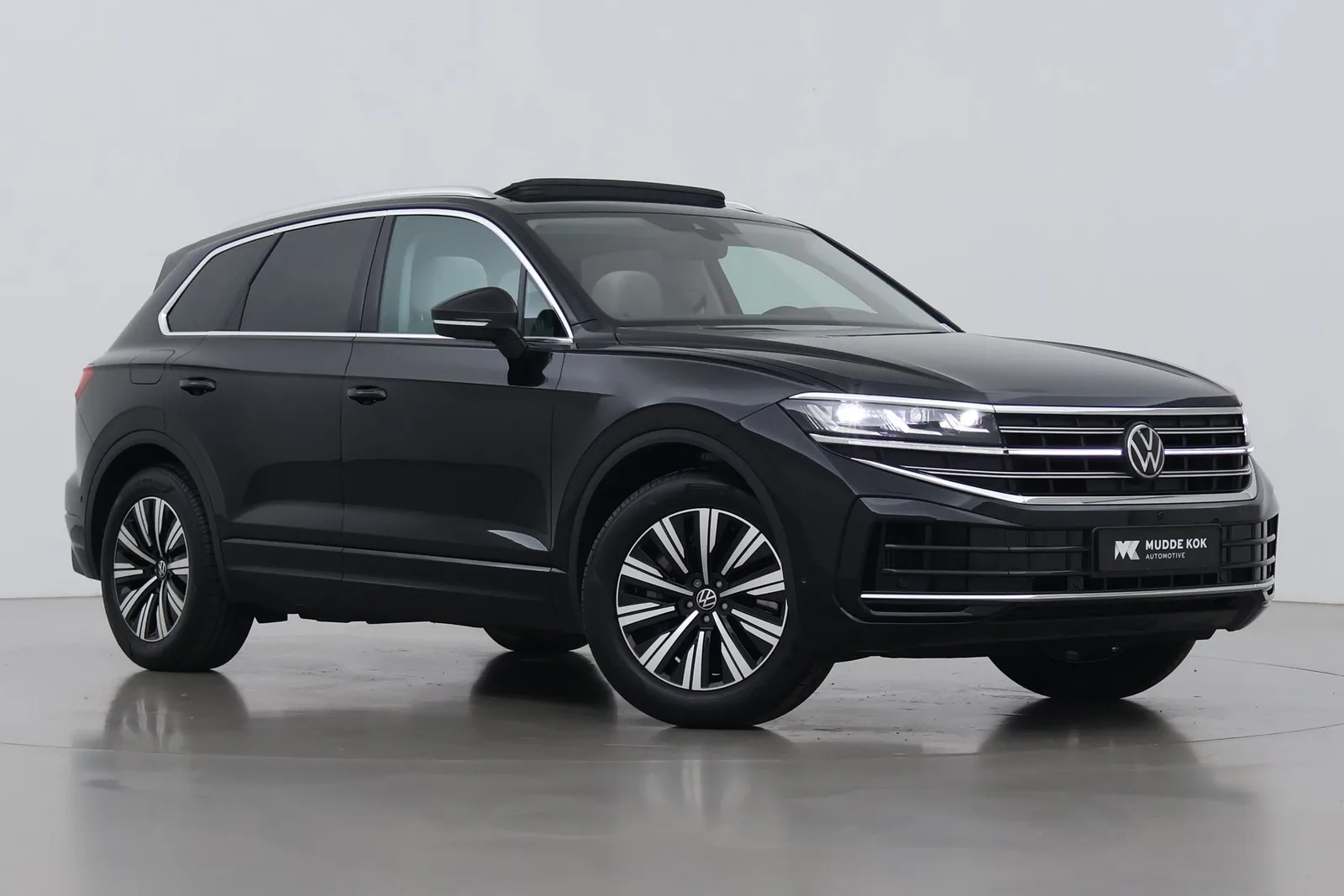 Volkswagen Touareg (2025) — foto 1