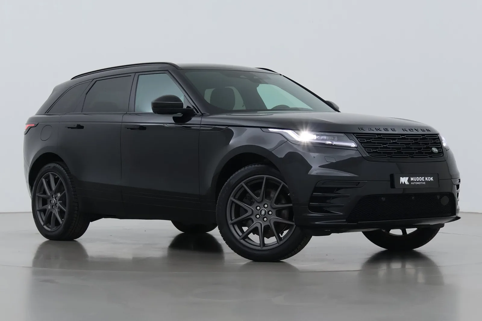 Land Rover Range Rover Velar (2025) — foto 1