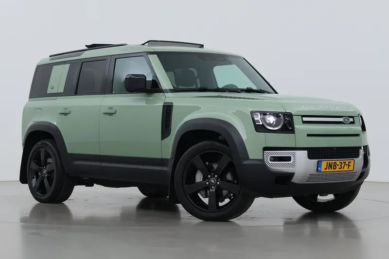 Land Rover Defender (2024)