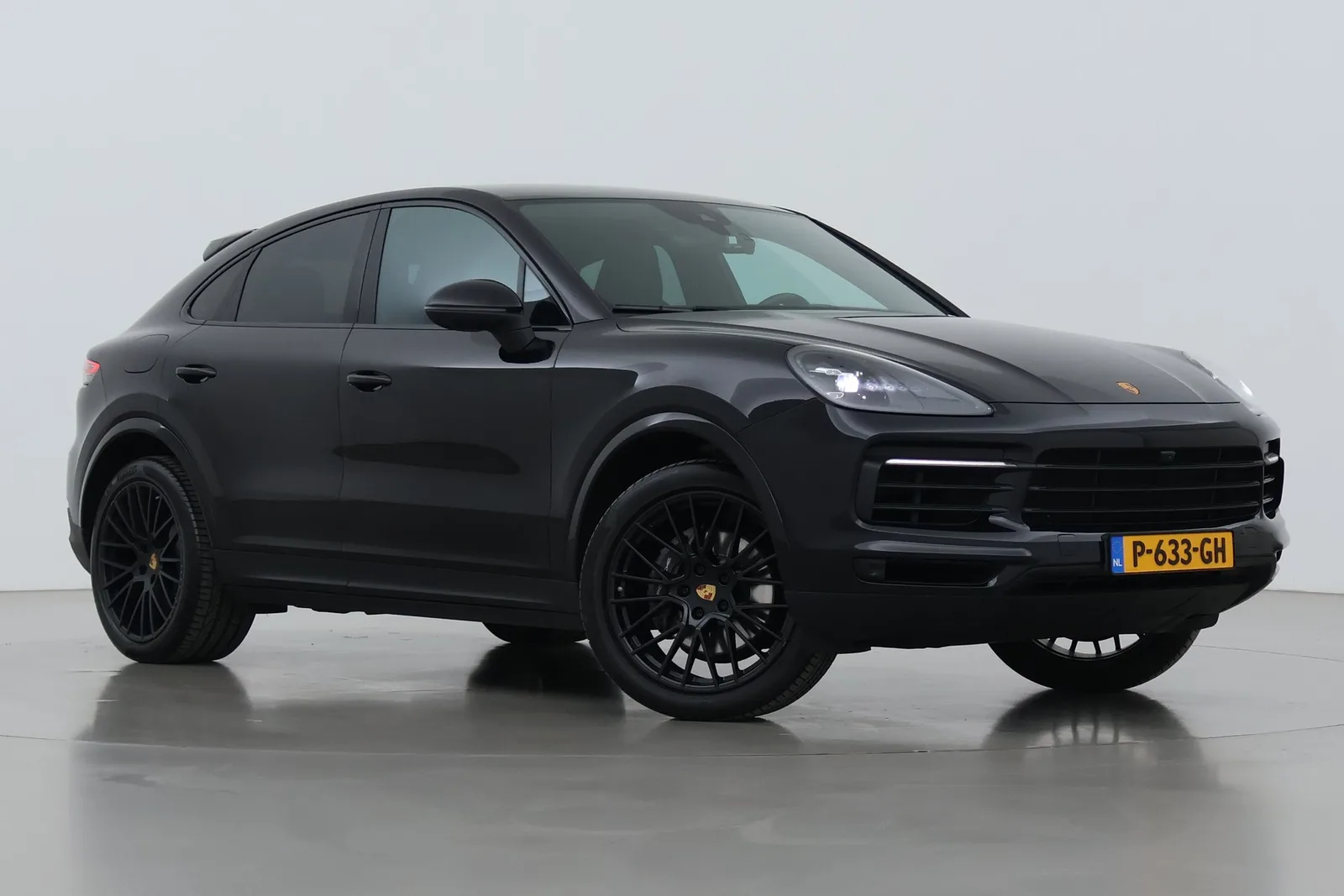 Porsche Cayenne (2022) — foto 1
