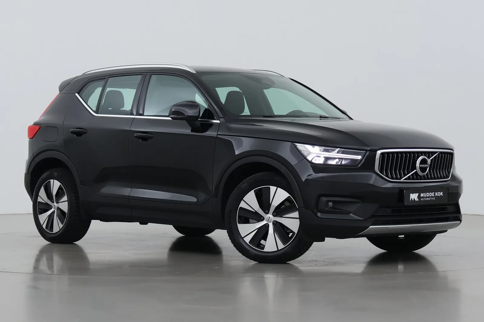 Volvo XC40 (2021) — foto 1