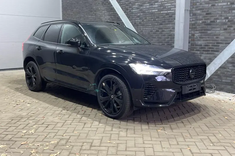 Volvo XC60 (2024)
