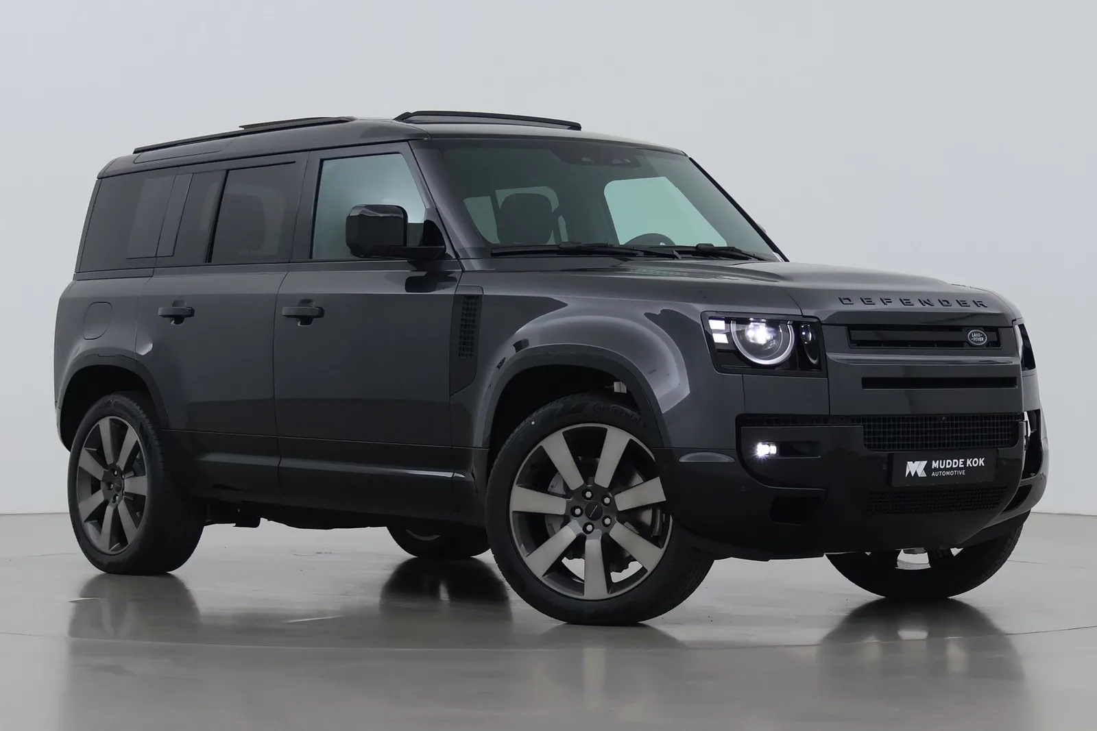 Land Rover Defender (2026) — foto 1