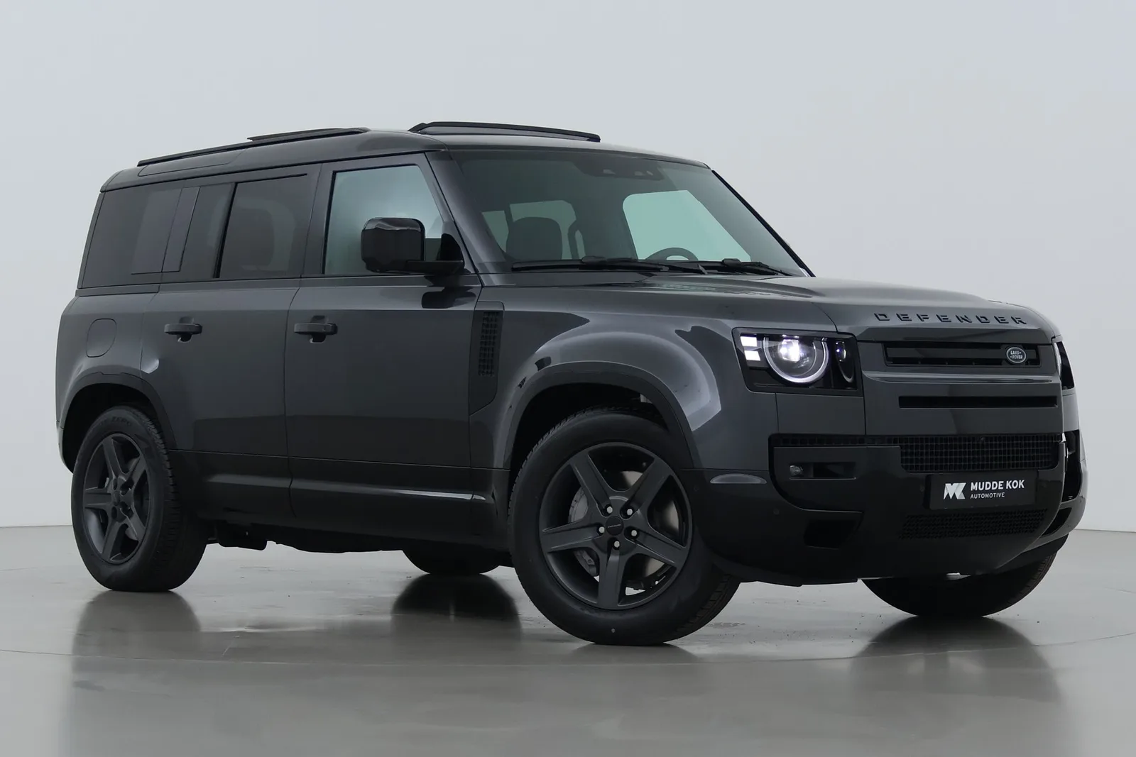 Land Rover Defender (2026) — foto 1