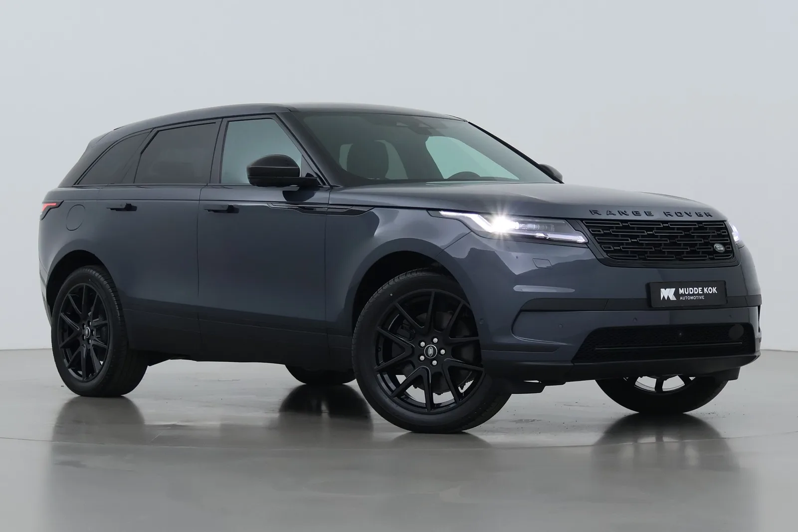 Land Rover Range Rover Velar (2025) — foto 1