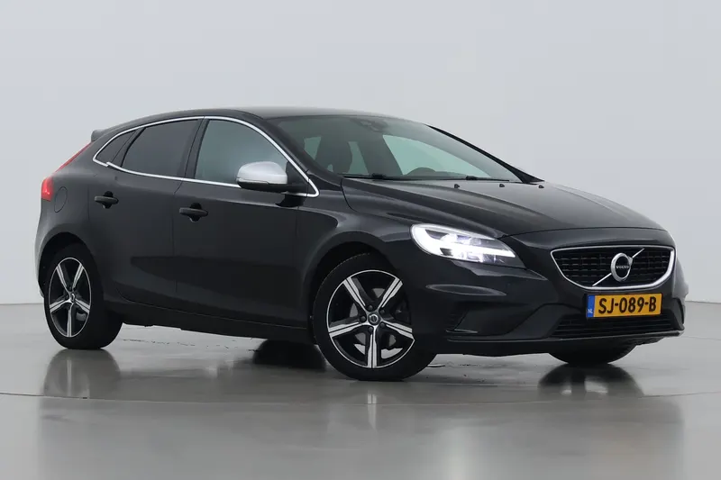 Volvo V40 (2018)