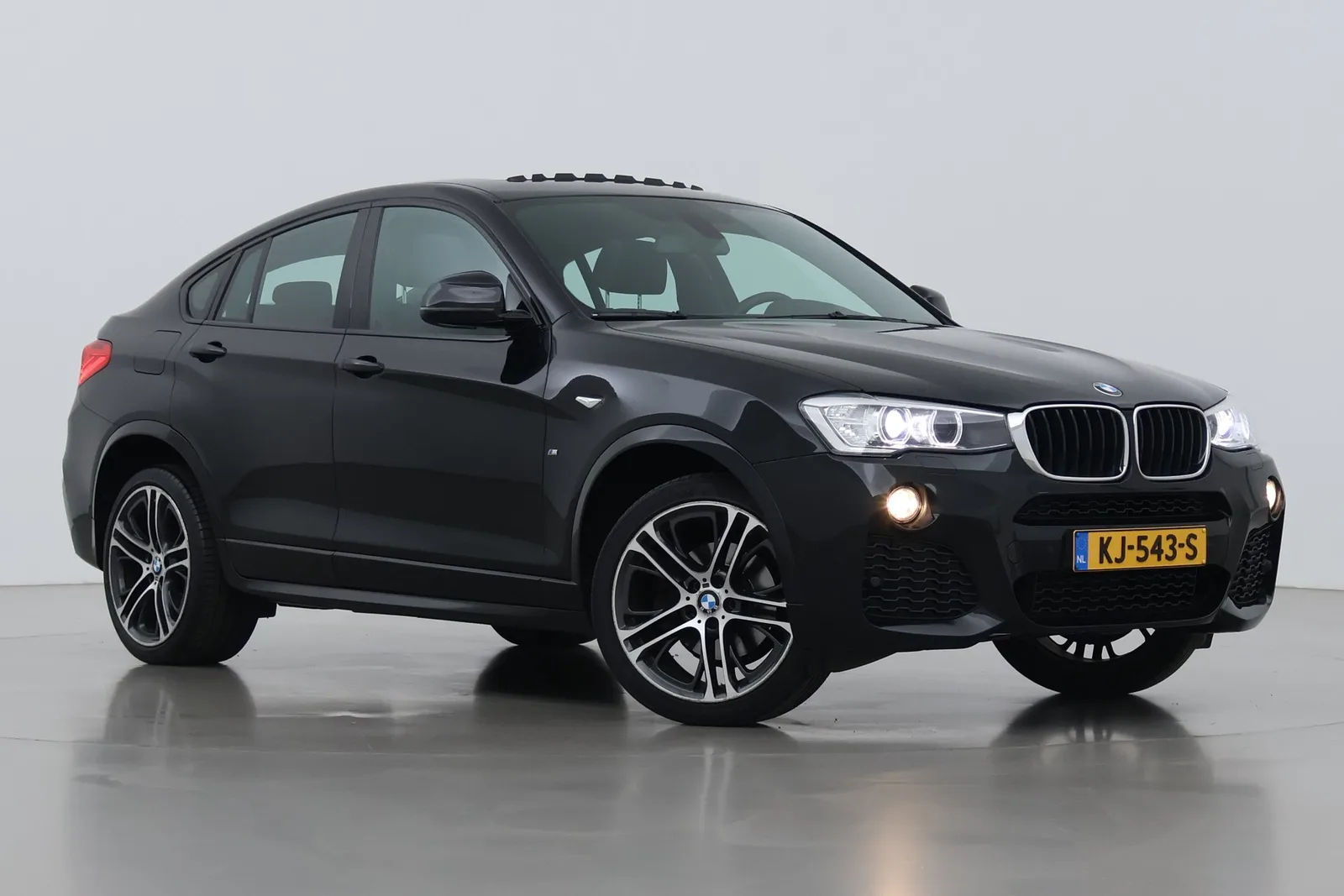 BMW X4 (2016) — foto 1