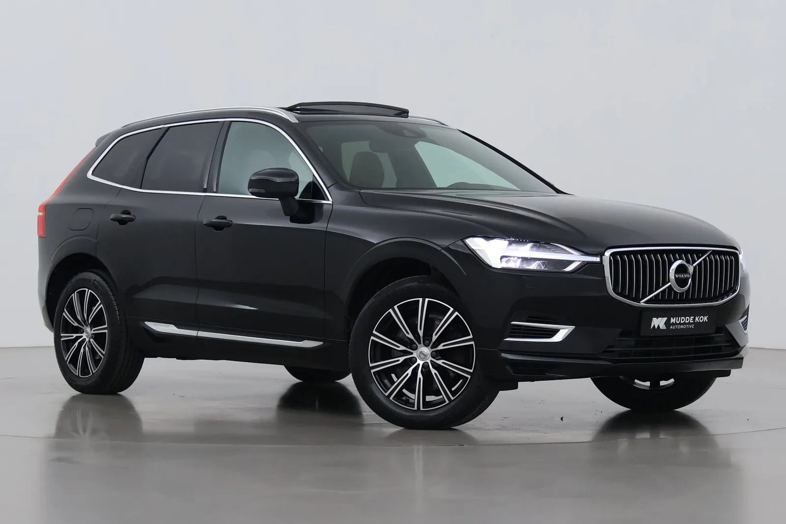 Volvo XC60 (2020) — foto 1