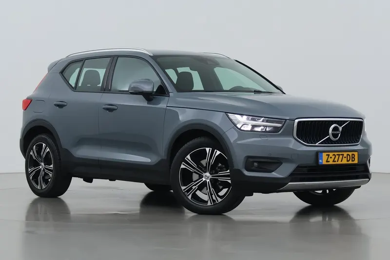 Volvo XC40 (2021)