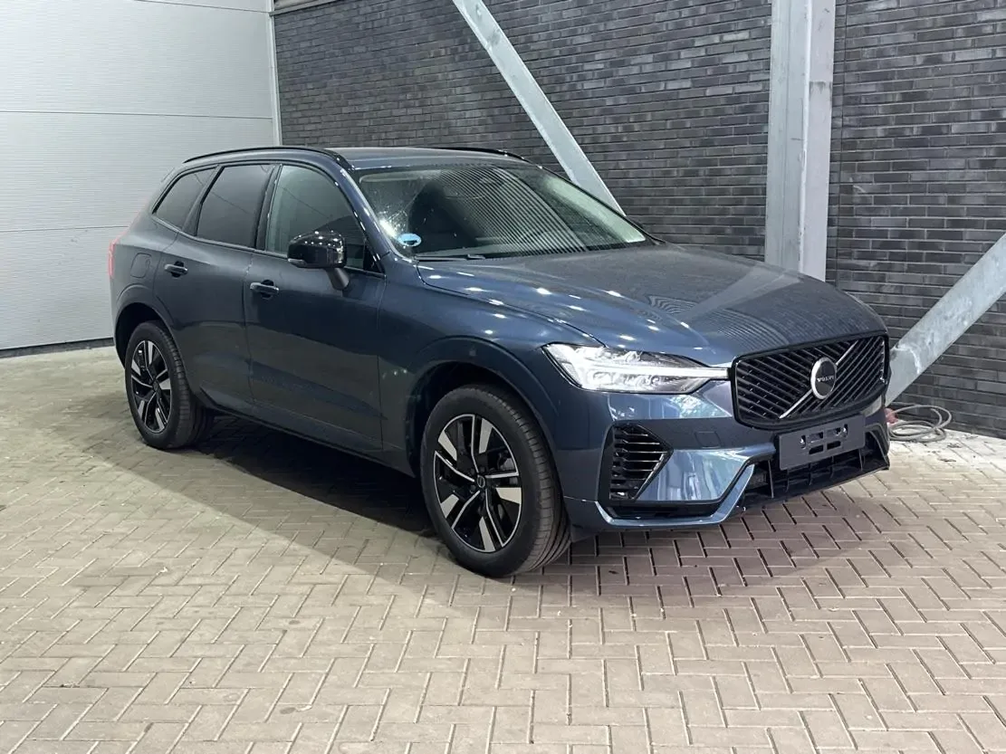 Volvo XC60 (2026) — foto 1