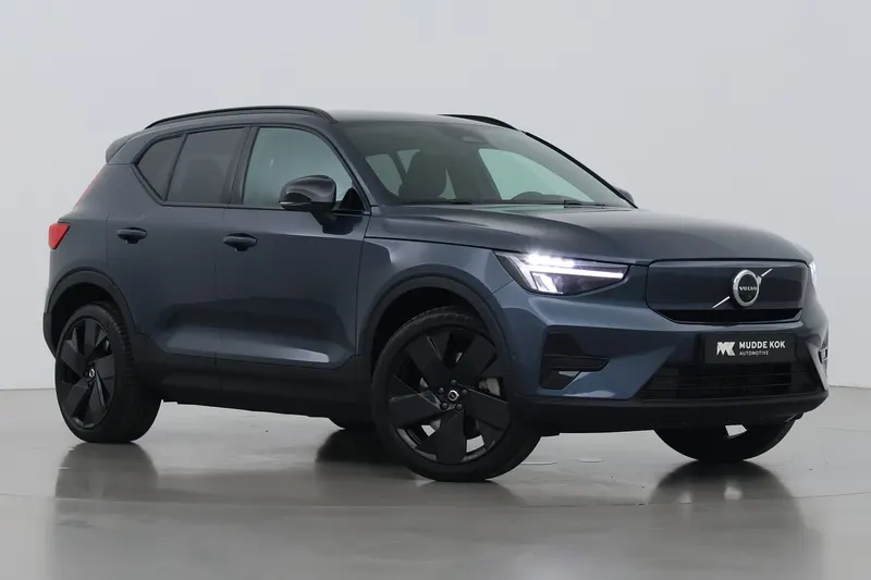 Volvo EX40 (2026)