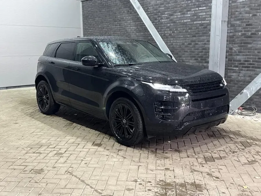 Land Rover Range Rover Evoque (2026) — foto 1