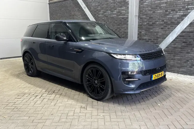Land Rover Range Rover Sport (2023)