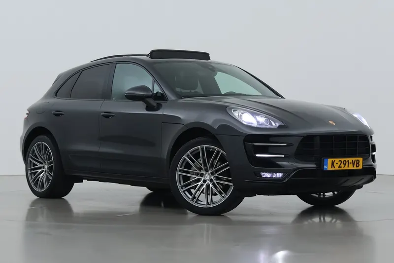 Porsche Macan (2018)