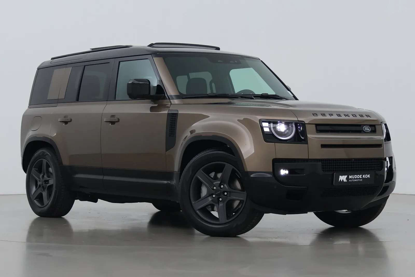 Land Rover Defender (2026) — foto 1