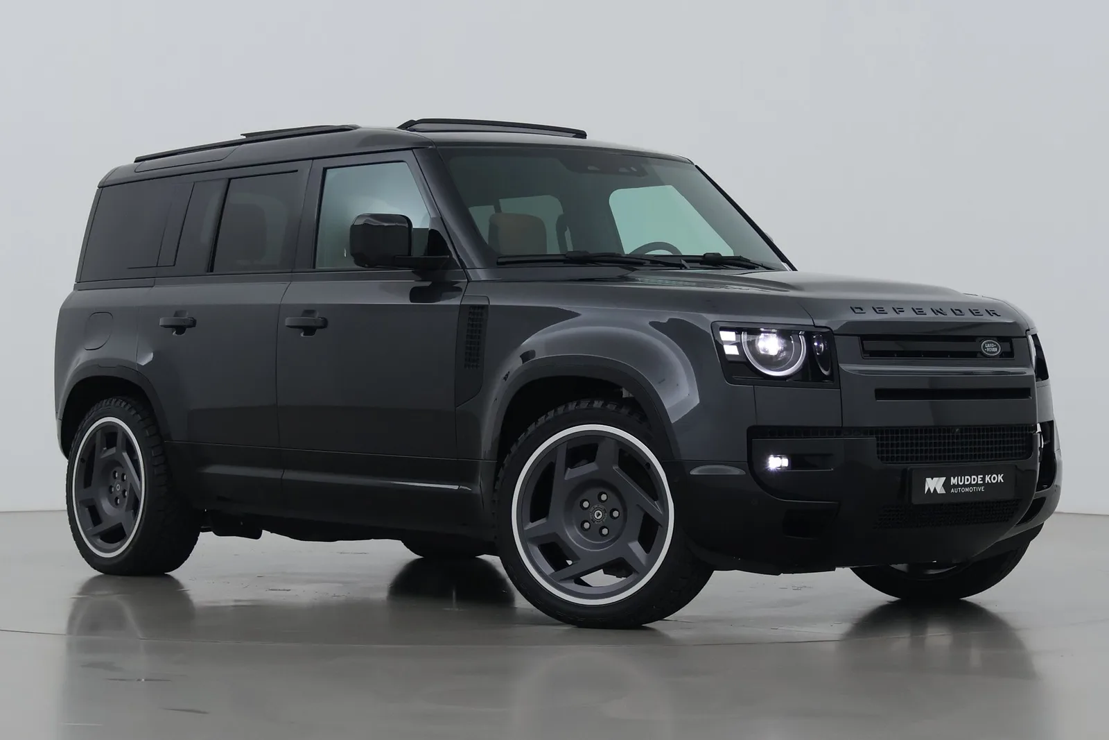 Land Rover Defender (2026) — foto 1