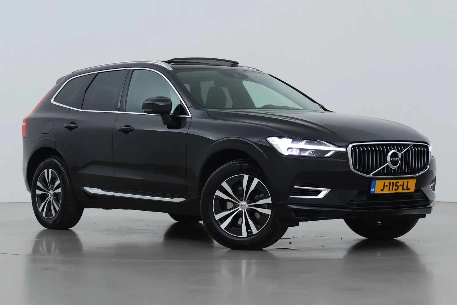 Volvo XC60 (2020) — foto 1