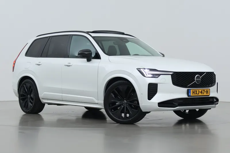 Volvo XC90 (2025)