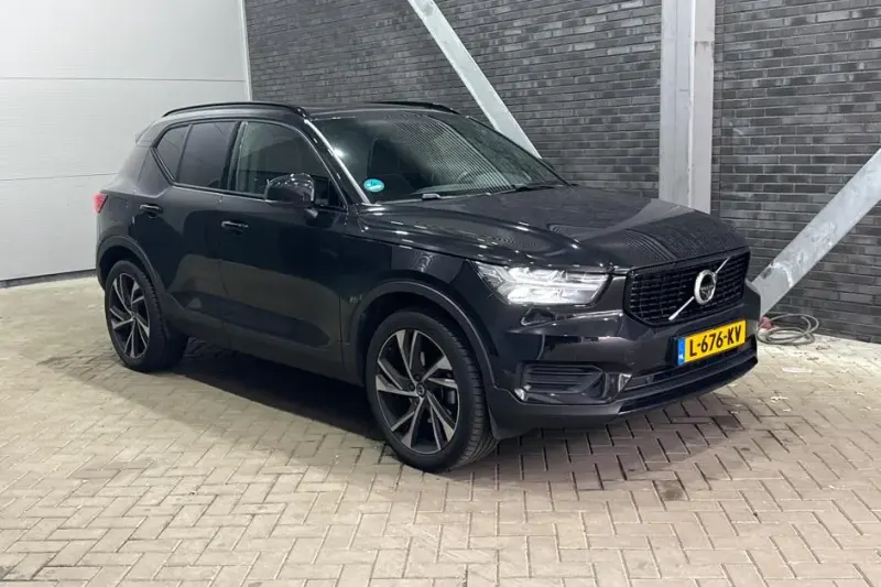 Volvo XC40 (2021)