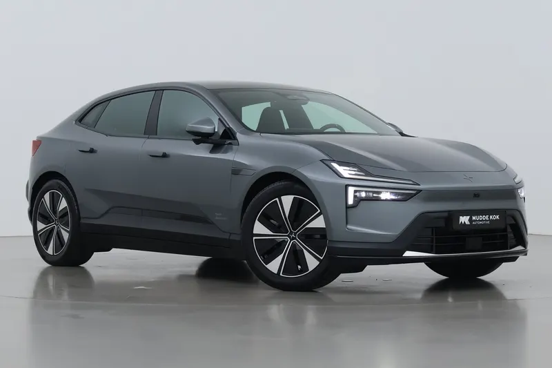 Polestar 4 (2024)