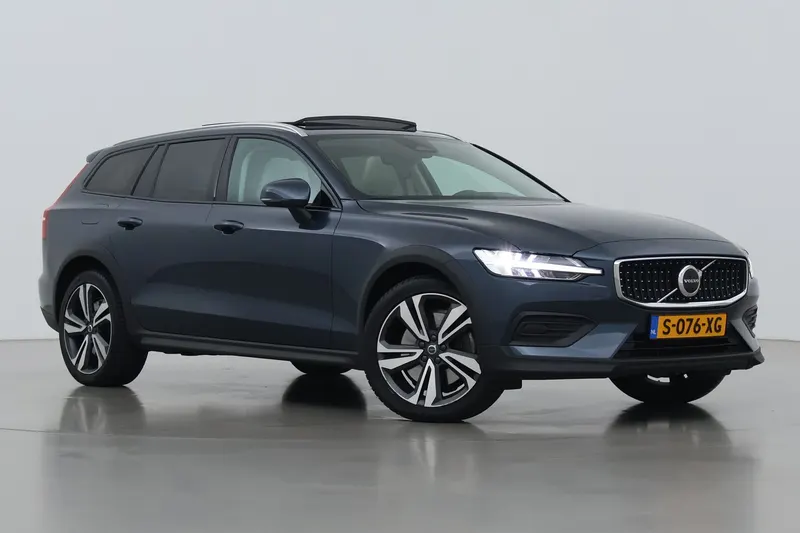 Volvo V60 (2023)