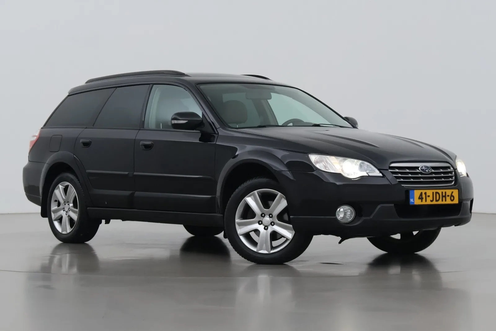 Subaru Outback (2009) — foto 1