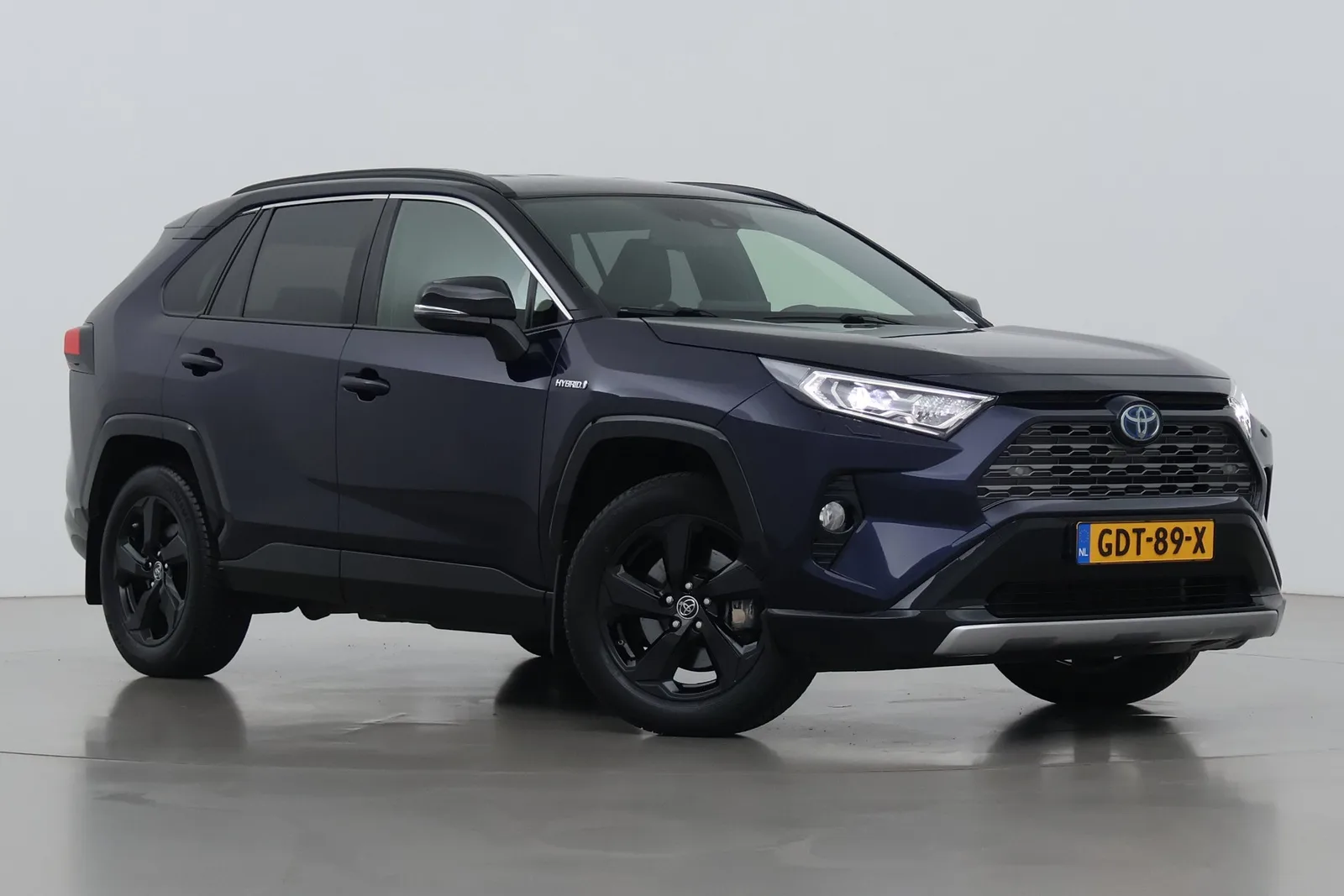 Toyota RAV4 (2019) — foto 1