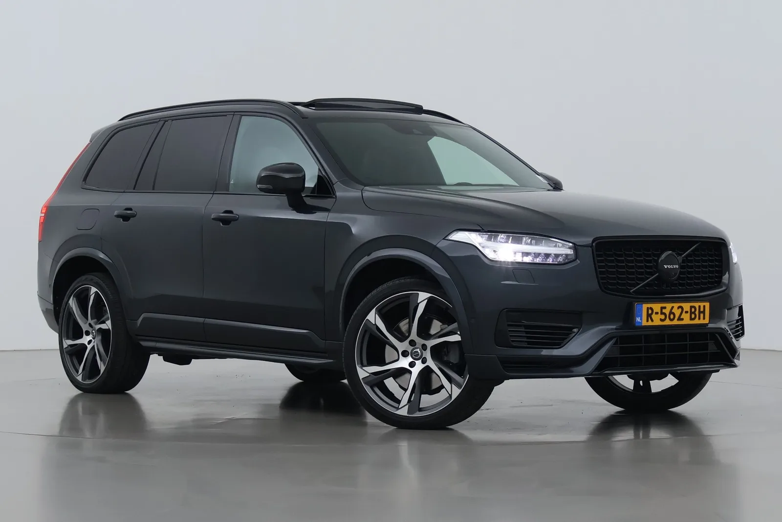 Volvo XC90 (2021) — foto 1