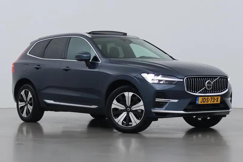 Volvo XC60 (2025)