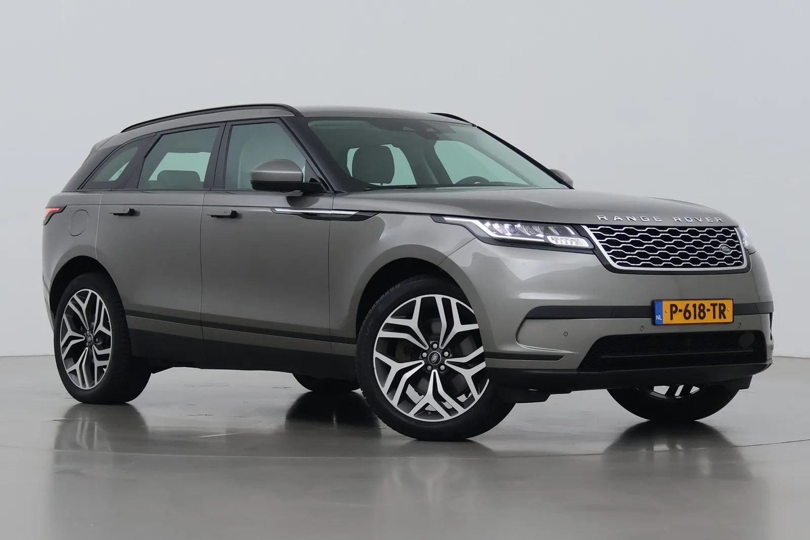 Land Rover Range Rover Velar (2022) — foto 1