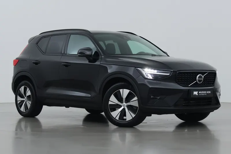 Volvo XC40 (2022)