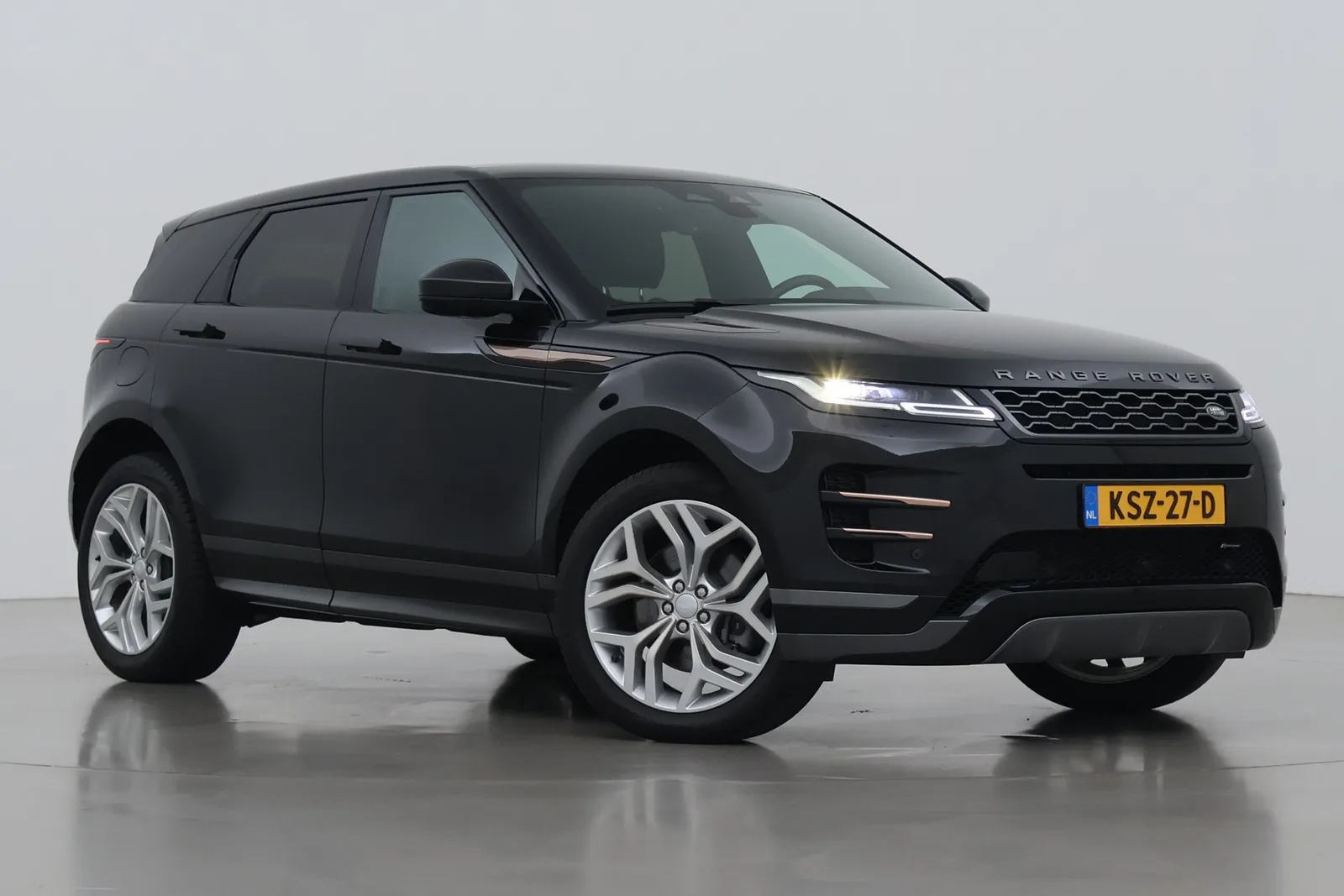 Land Rover Range Rover Evoque (2023) — foto 1