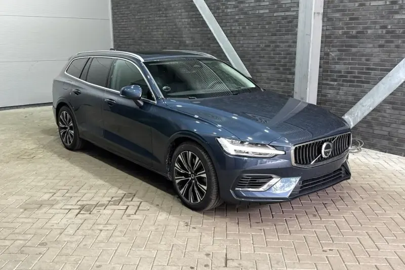 Volvo V60 (2025)