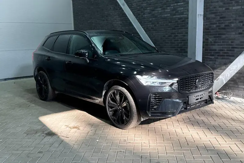 Volvo XC60 (2025)