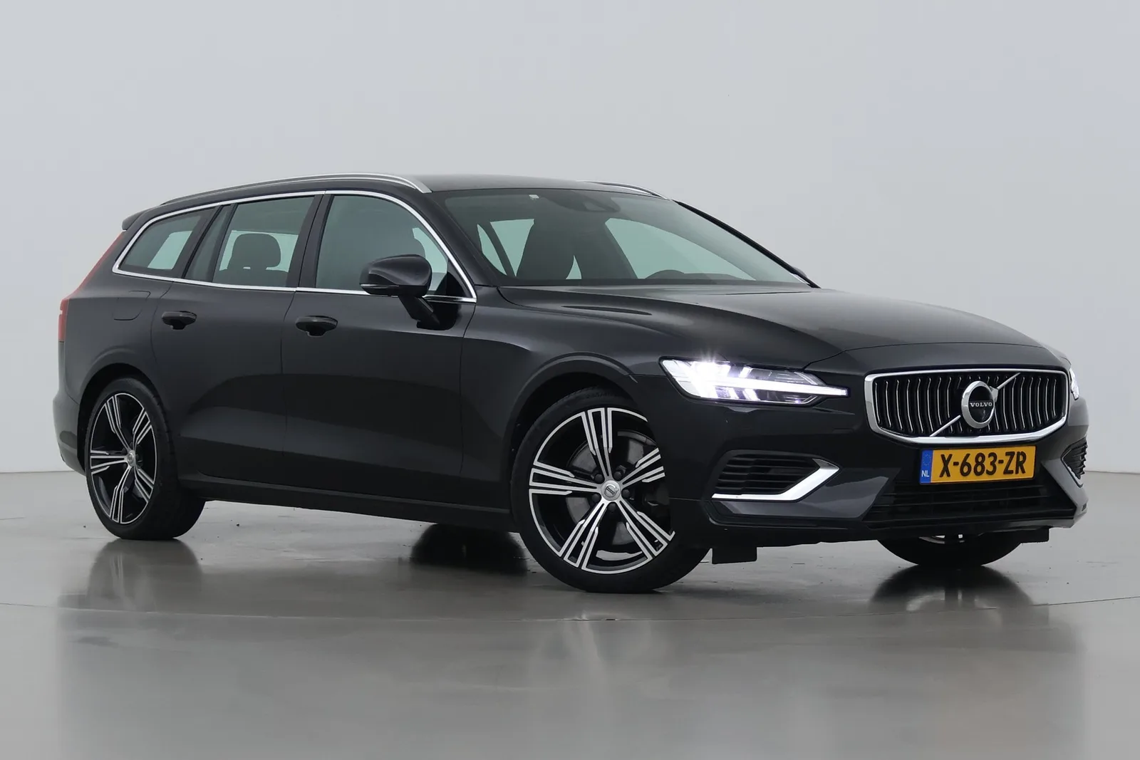 Volvo V60 (2020) — foto 1