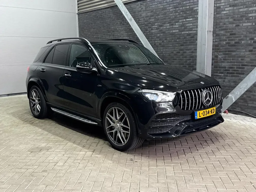 Mercedes-Benz GLE (2020) — foto 1