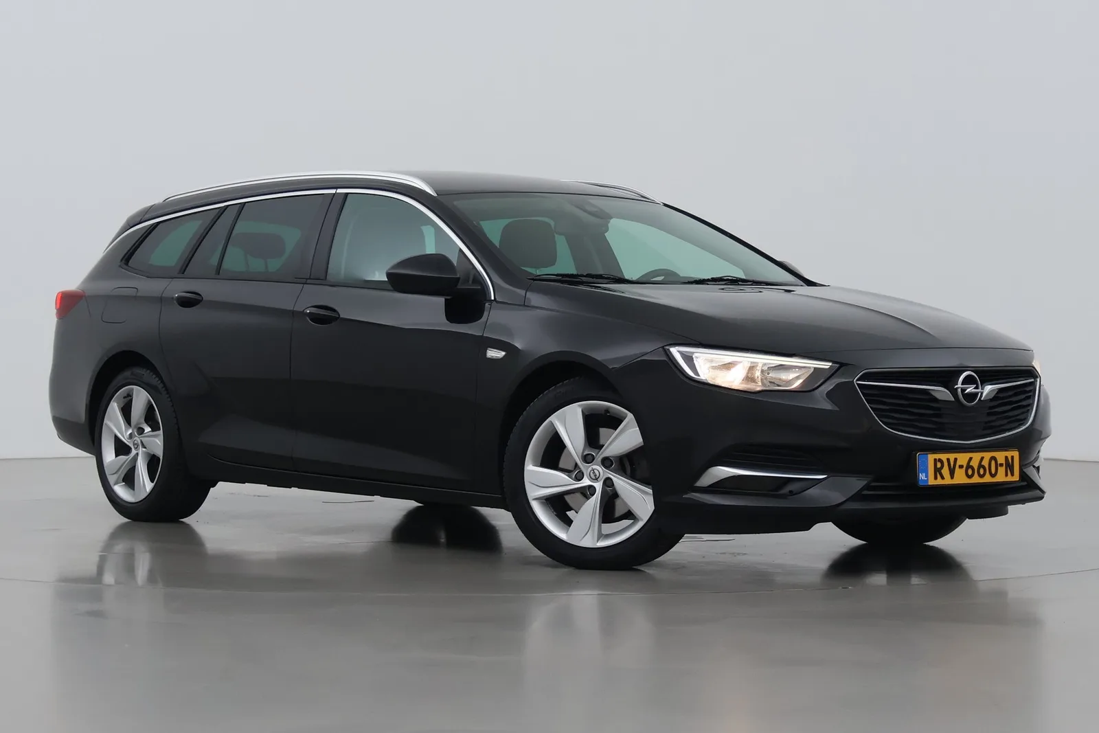 Opel Insignia (2017) — foto 1